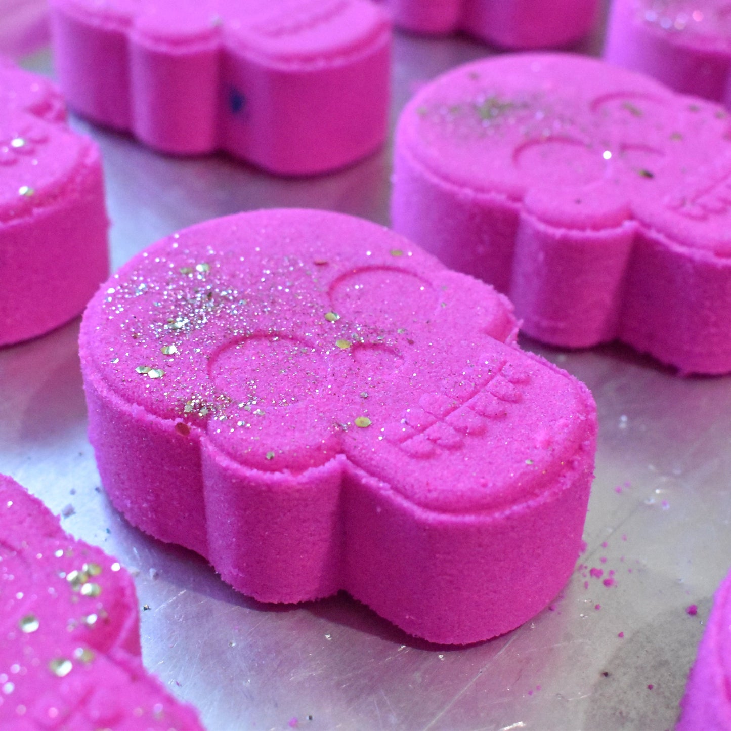 skull bath bomb - Small Batch Soaps